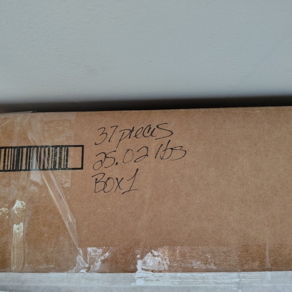 RESELLERS: Bulk Boxes Women's Clothing - NWT, NWOT, AND QUALITY PRE-LOVED ITEMS - Picture 3 of 6